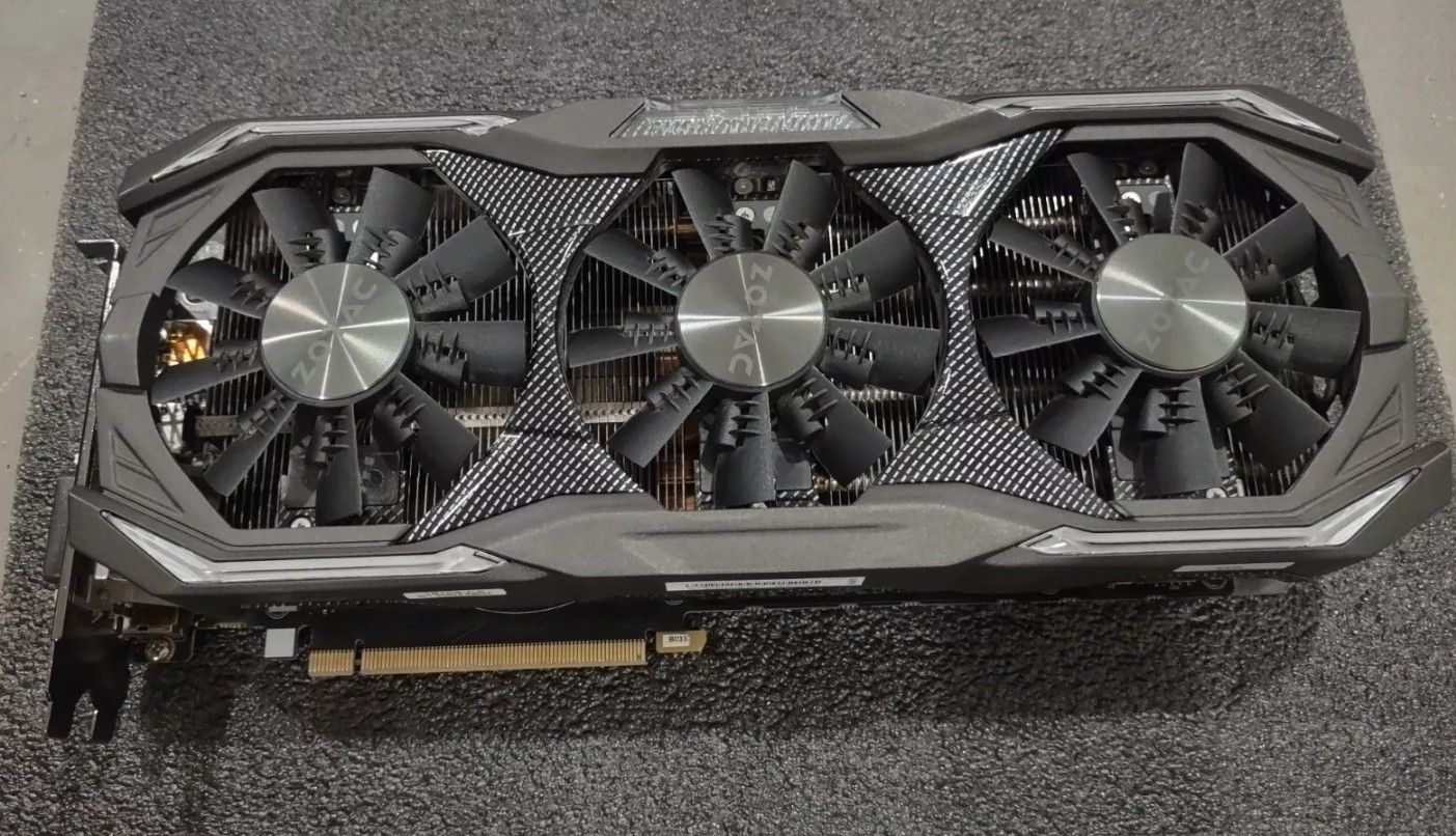 ZOTAC GeForce GTX 1070 Ti AMP EXTREME 8GB