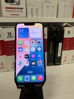 iPhone 13 At/T 128 GB with warranty