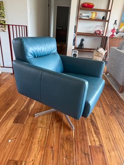 Nice Barely Used LeatherChair