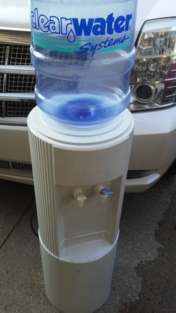 Water cooler