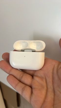 AirPods Pro gen 2 Charging case