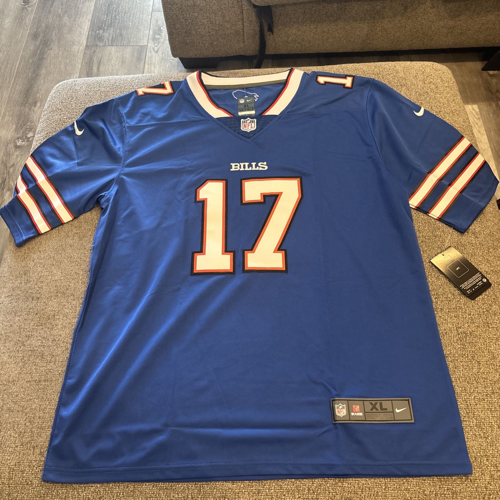 NFL BUFFALO BILLS JOSH ALLEN #17 Blue Jersey Size XL