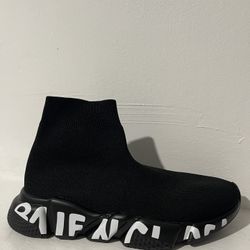 Balenciagas Graffiti Speed Runners