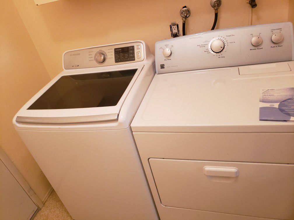 Samsung Washer and/or Kenmore dryer, LIKE NEW just over 2 yrs old