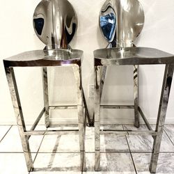 2 Bar Stools