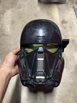 STAR WARS The Black Series Imperial Death Trooper Premium Electronic Helmet