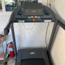 Treadmill 
