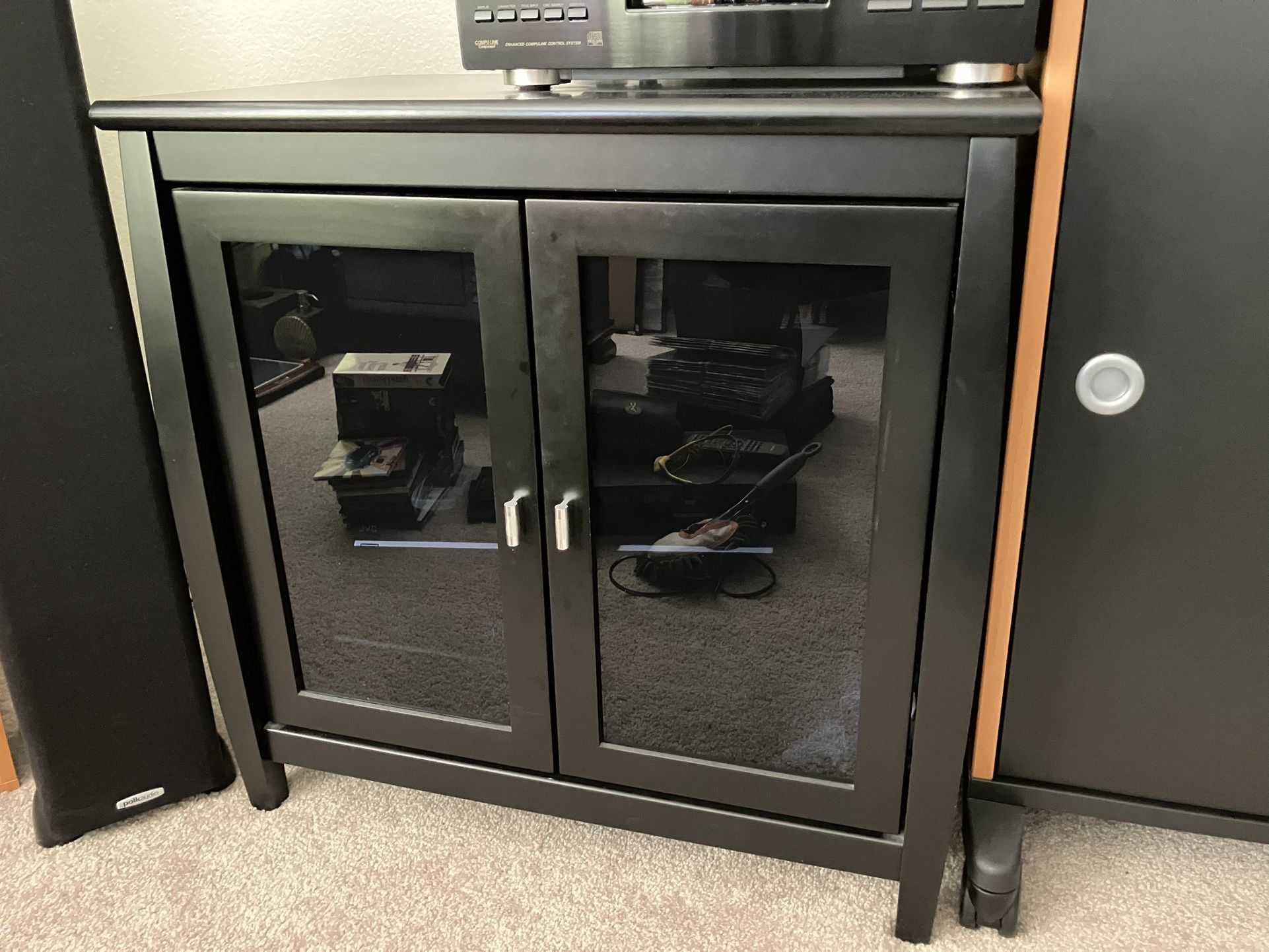 Audio/visual component storage cabinet