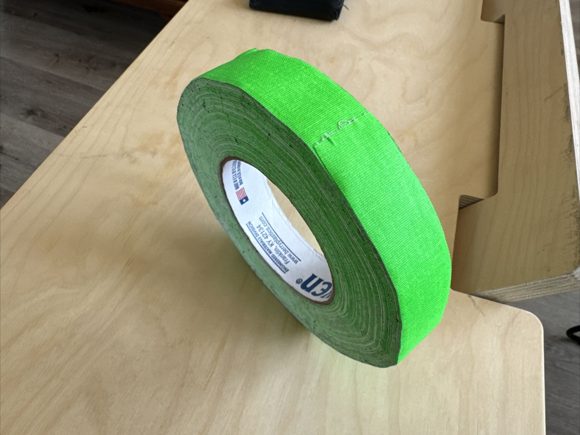 Green screen gaff Tape Role