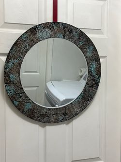 Round Wall Mirror with Mosaic Frame