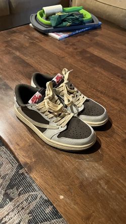 Travis Scott Reverse mochas