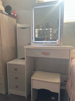 Vanity   (Small)