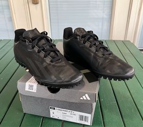 Like new Adidas X Crazyfast.4 TF Junior Soccer Cleats, size 5, black