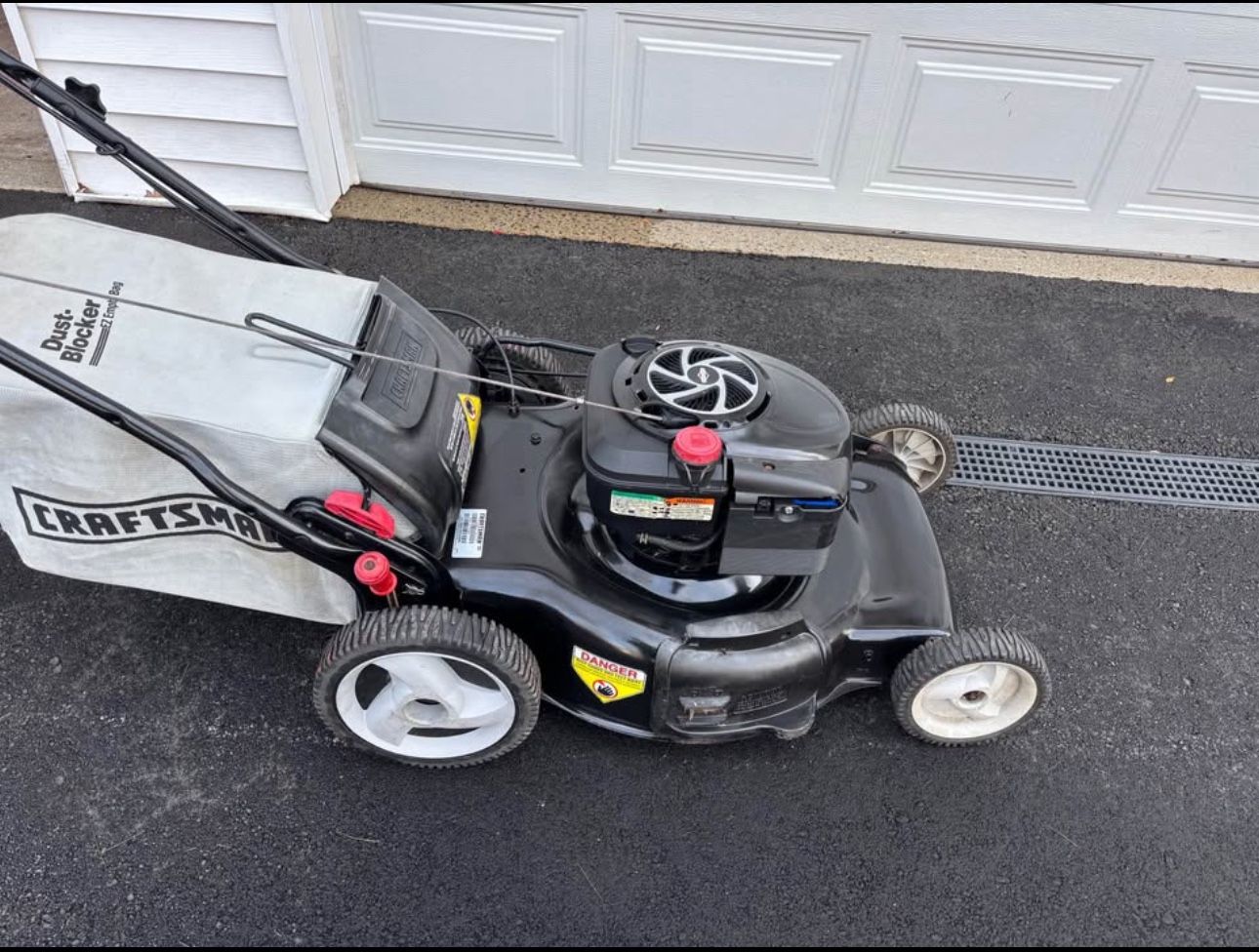 Craftsman 22” Platinum 7.25. 190cc Self Propelled Lawn Mower, PICKUP OR FREE DELIVERY!