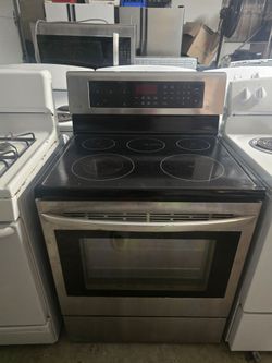 Stove Electric Glass Top Stainless Steel! 5 Burner! Great Condition! Samsung! Free Replacement Warranty! Delivery Available!