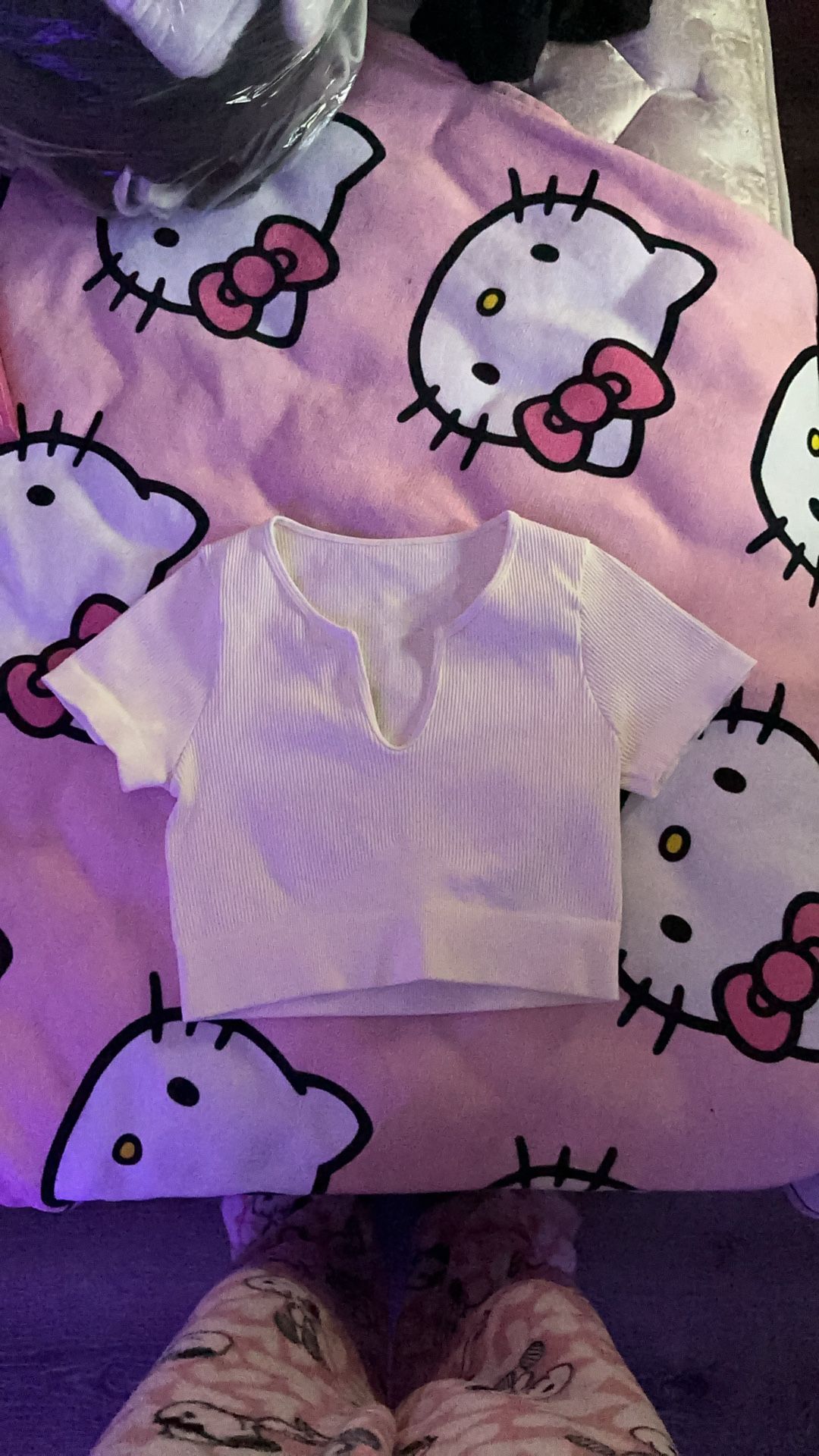 White Tee 