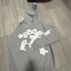 1:1 Grey SP5DER Beluga Hoodie Size Medium. MEET UPS ONLY