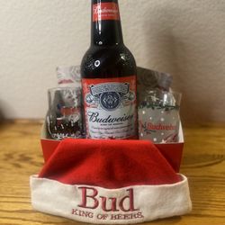 Budweiser Collectables Fan Basket 