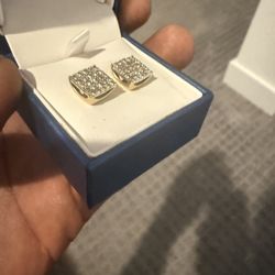14k Diamond Earrings 