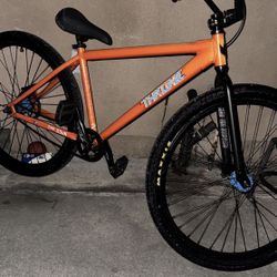 Throne 29er Goon