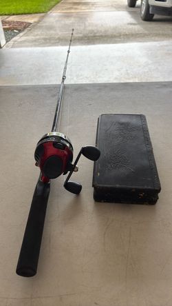 Zebco 404 combo with tackle box
