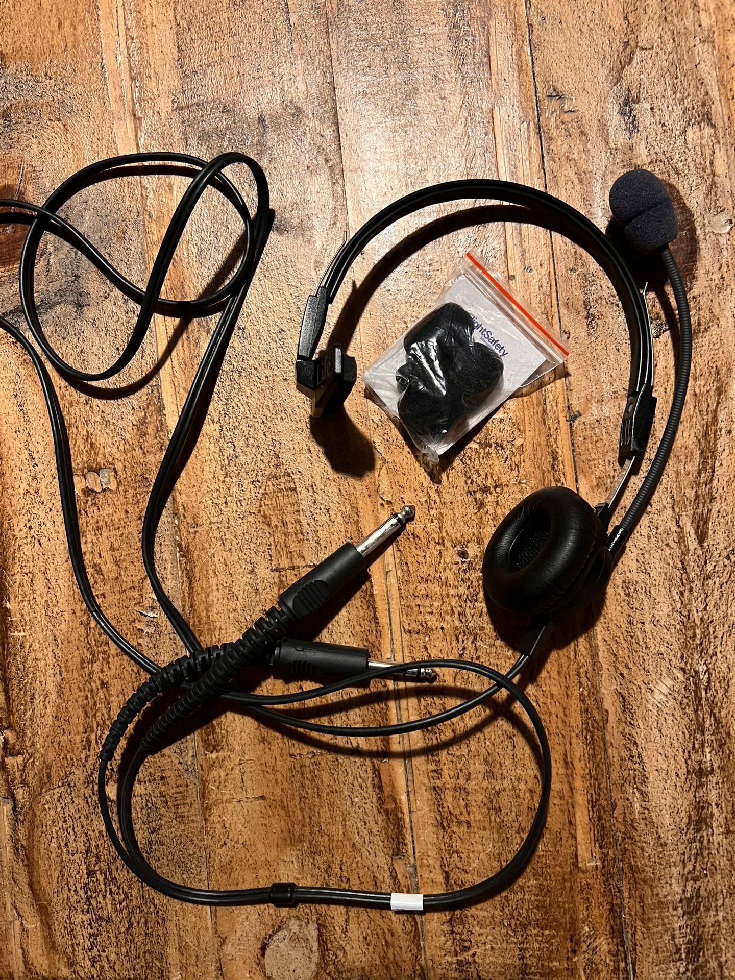 Telex Airman 750 Lightweight Headset SINGLE SIDED