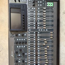 Behringer X32 Audio Console