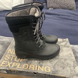 Women’s North Face Boots
