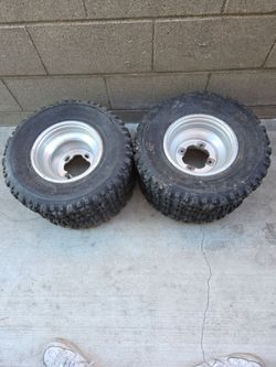 2 Yamaha aluminum Rear  Rims
