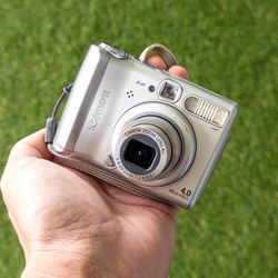 Canon A520 Powershot Digital Camera 