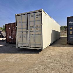 40ft Shipping/Storage Container 