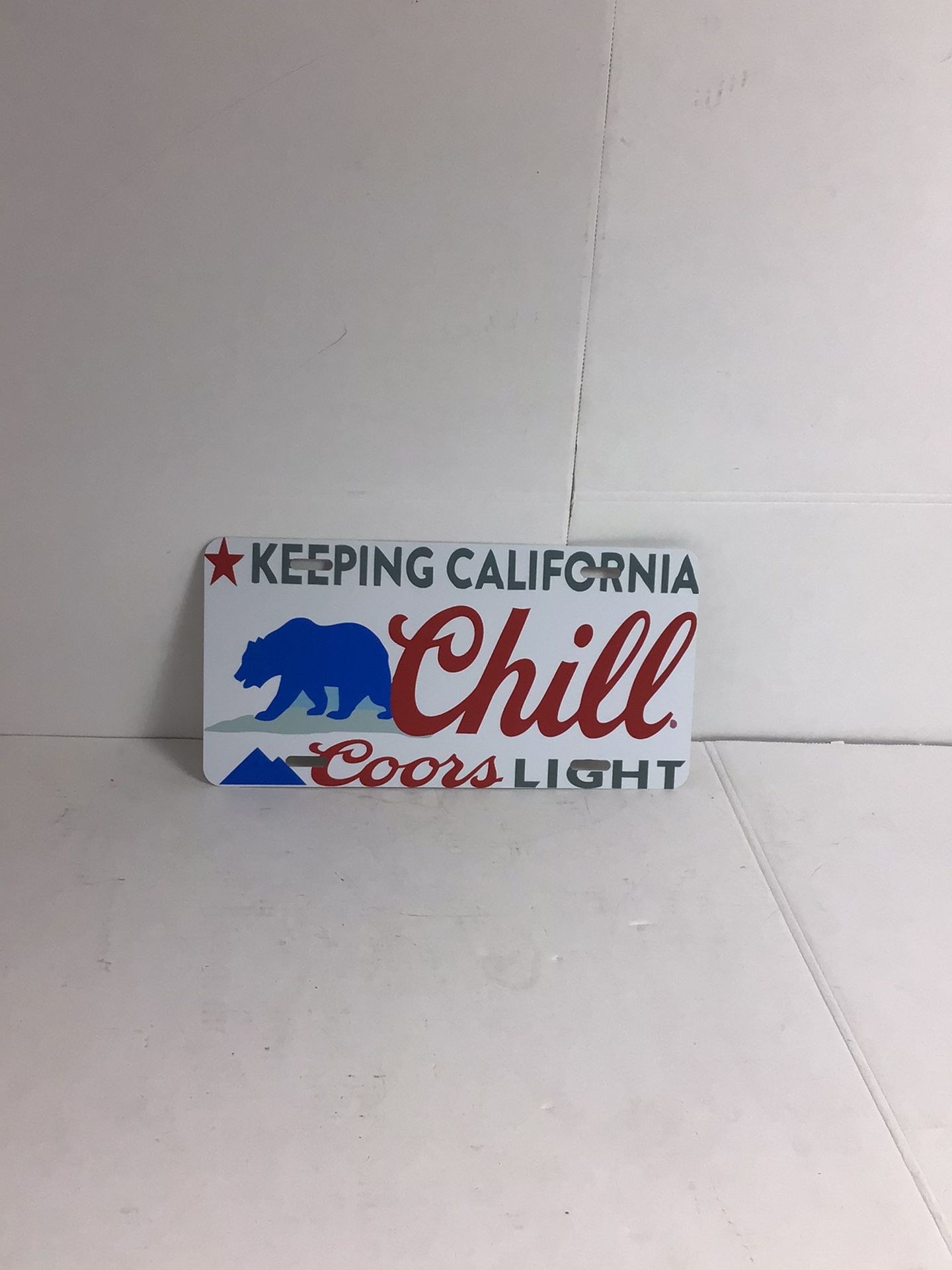 Keeping California Chill Coors Light License Plate Display, Man Cave, Wall Decor, Tiki Bar, Bar Sign