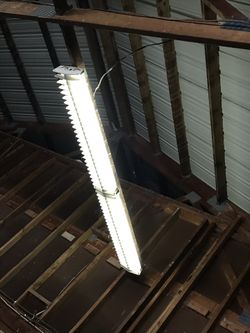 8’ fluorescent Light with 4’ bulbs, I have like 6