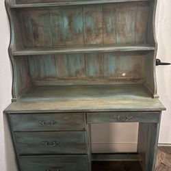 Desk Vintage Looking