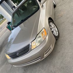 2002 Toyota Avalon 