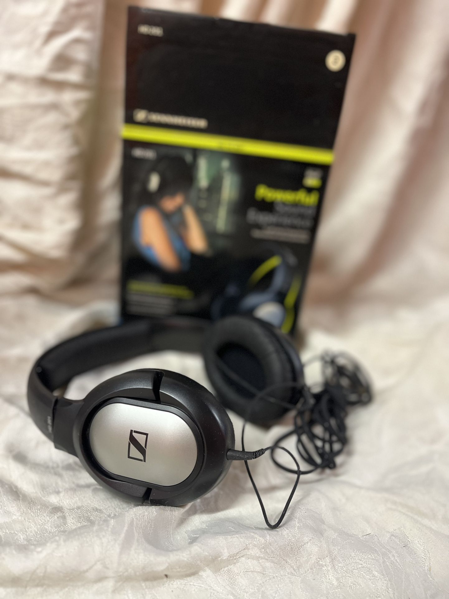 Sennheiser HD-201 Lightweight Over Ear Headphones 