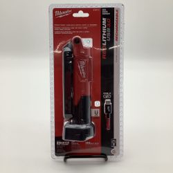 New - Milwaukee USB 550L Stick Light W/ USB-C 