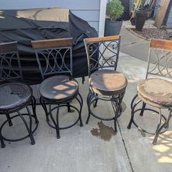 4  Bar Stools