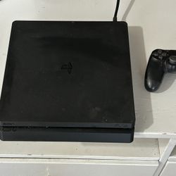 PS4