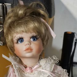 “Peanut” by Maryse Nicole, Franklin Mint Heirlooms 9" Porcelain Doll