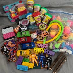 Classroom Prizes For Kids Treasure Box 