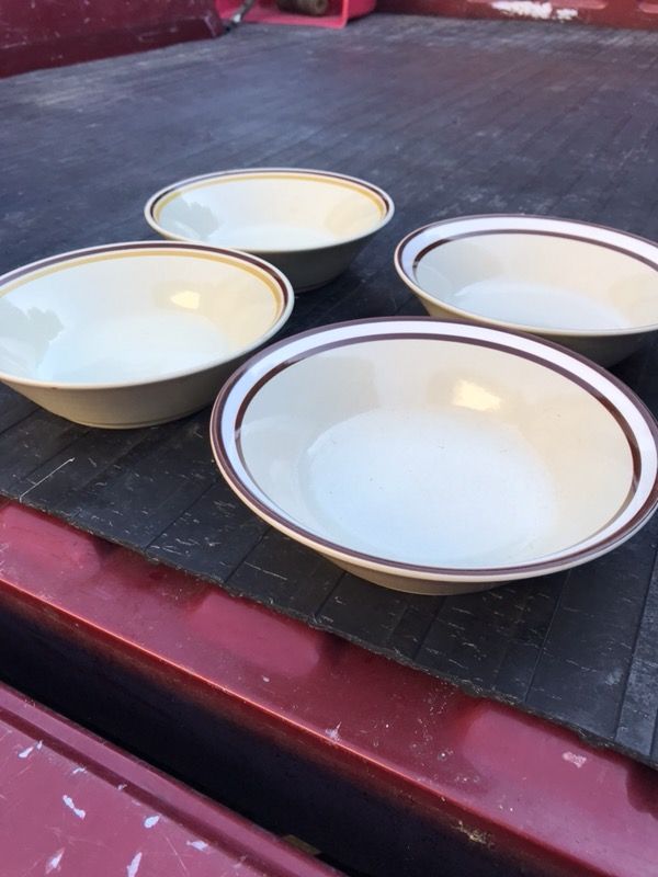 ANDRE PONCHE DESIGNER COLLECTION “Ji STONECREST “ HAND PAINTED KOREA SET OF 4