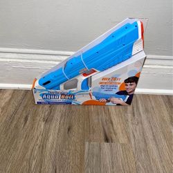 Supreme Sports Aqua Bolt Water Gun, Electric Powered Water Strike
