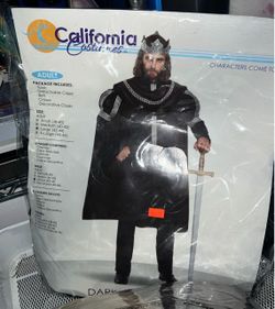 king costume men’s large