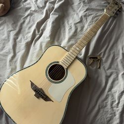 Keith Urban Phoenix Collection - White Rain Acoustic Guitar (Import)