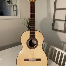 Classical Guitar 💯 % Hand Made
