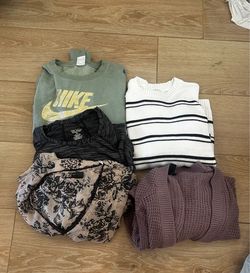 Women’s clothes
