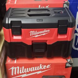M18 Milwaukee 2 gallon Wet/Dry vacuum (brand new)