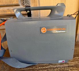 Hover mini vacuum