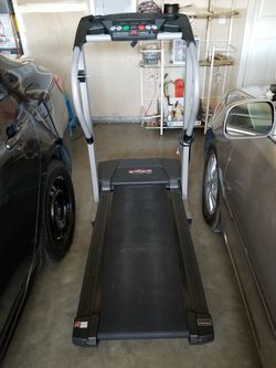 ProForm 330x Treadmill - like new!